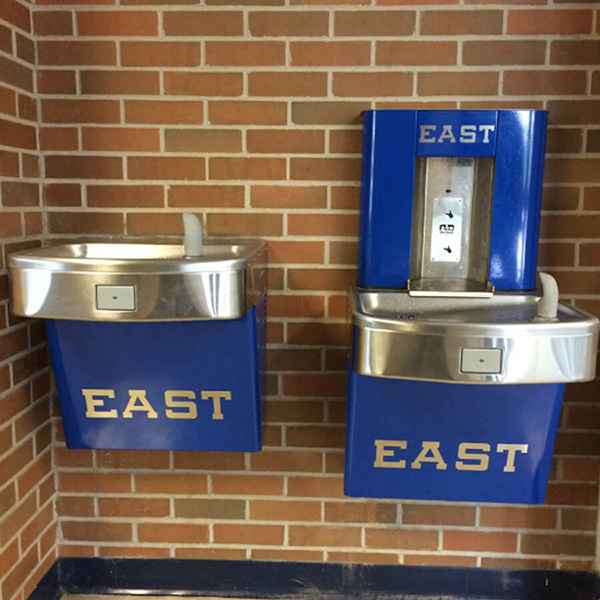 AA171408F-UG-220V Wall-Mounted Drinking Fountain