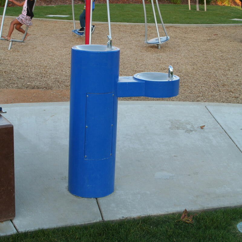 WGRM45 Outdoor Double Drinking Fountain in Enviro-Glaze